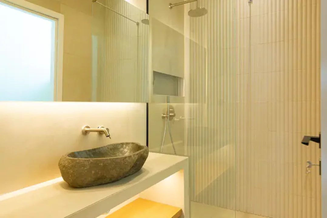Villas with swimming pools in Elounda - 12
